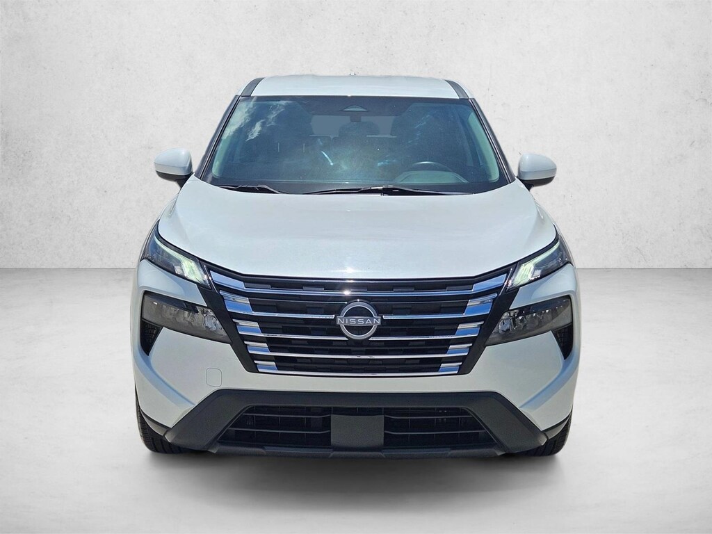 Used 2024 Nissan Rogue SV SUV