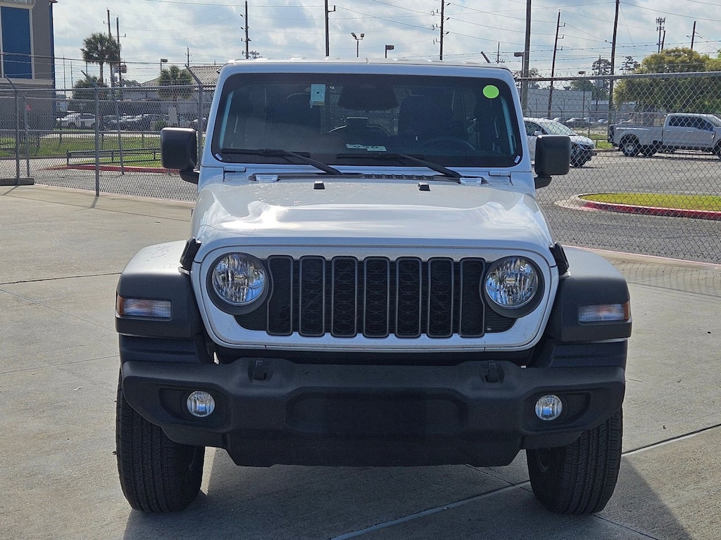 Used 2025 Jeep Wrangler Sport SUV