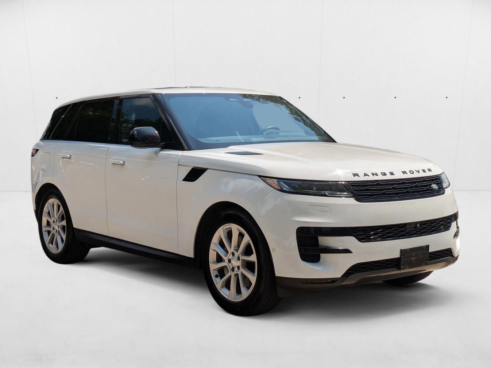 2025 Land Rover Range Rover Sport P360 SE photo 3