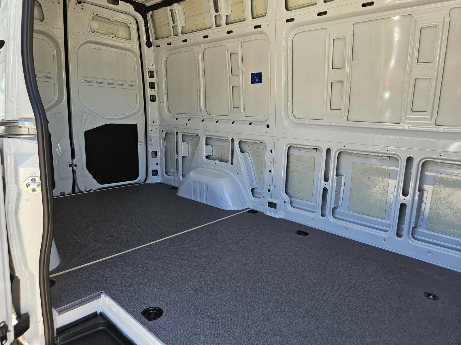2025 Mercedes-Benz Sprinter Cargo Van Base - Photo 15