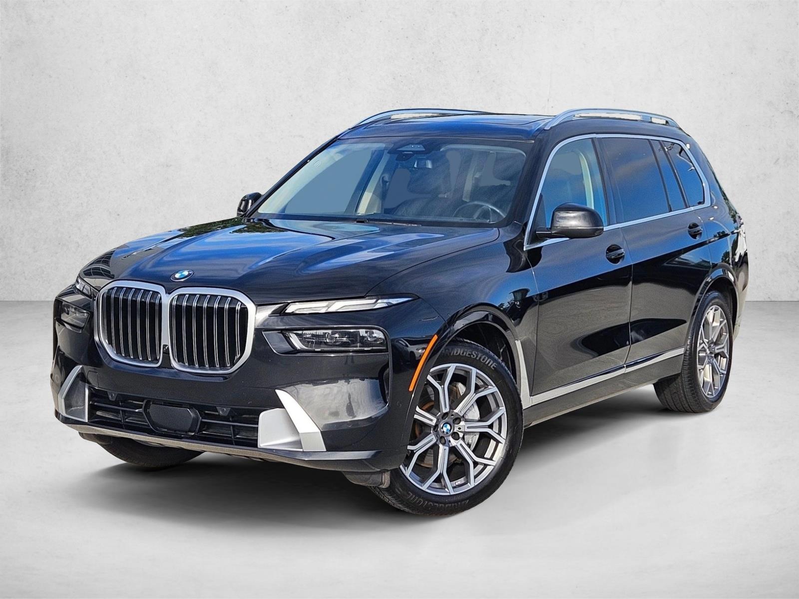 2023 BMW X7 xDrive40i's photo