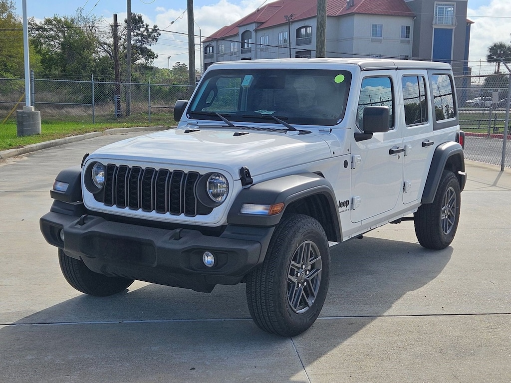 Used 2025 Jeep Wrangler Sport SUV