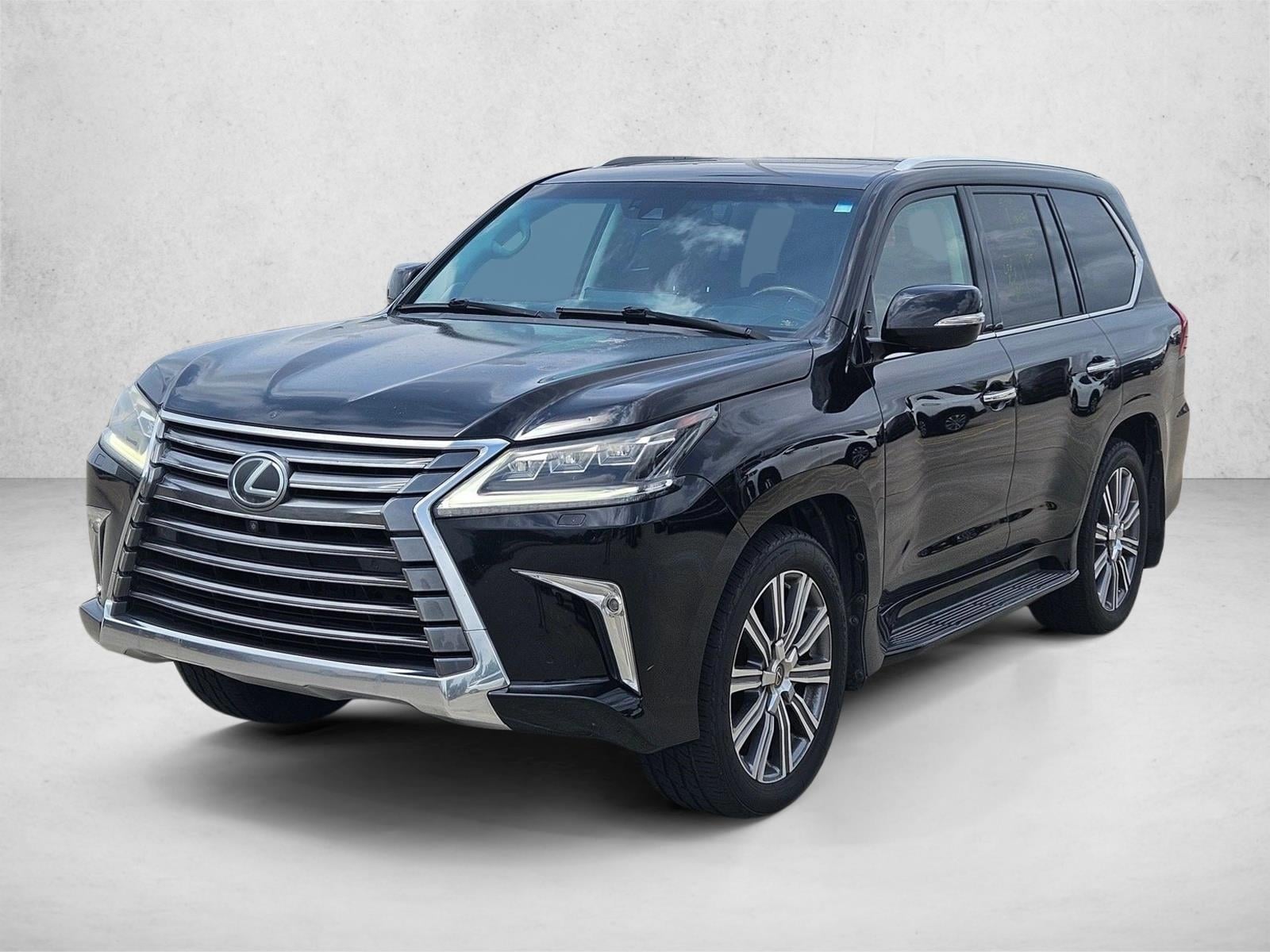 2016 Lexus LX 600 570's photo