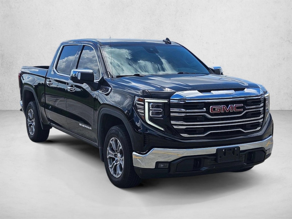 Used 2025 GMC Sierra 1500 SLT Truck Crew Cab