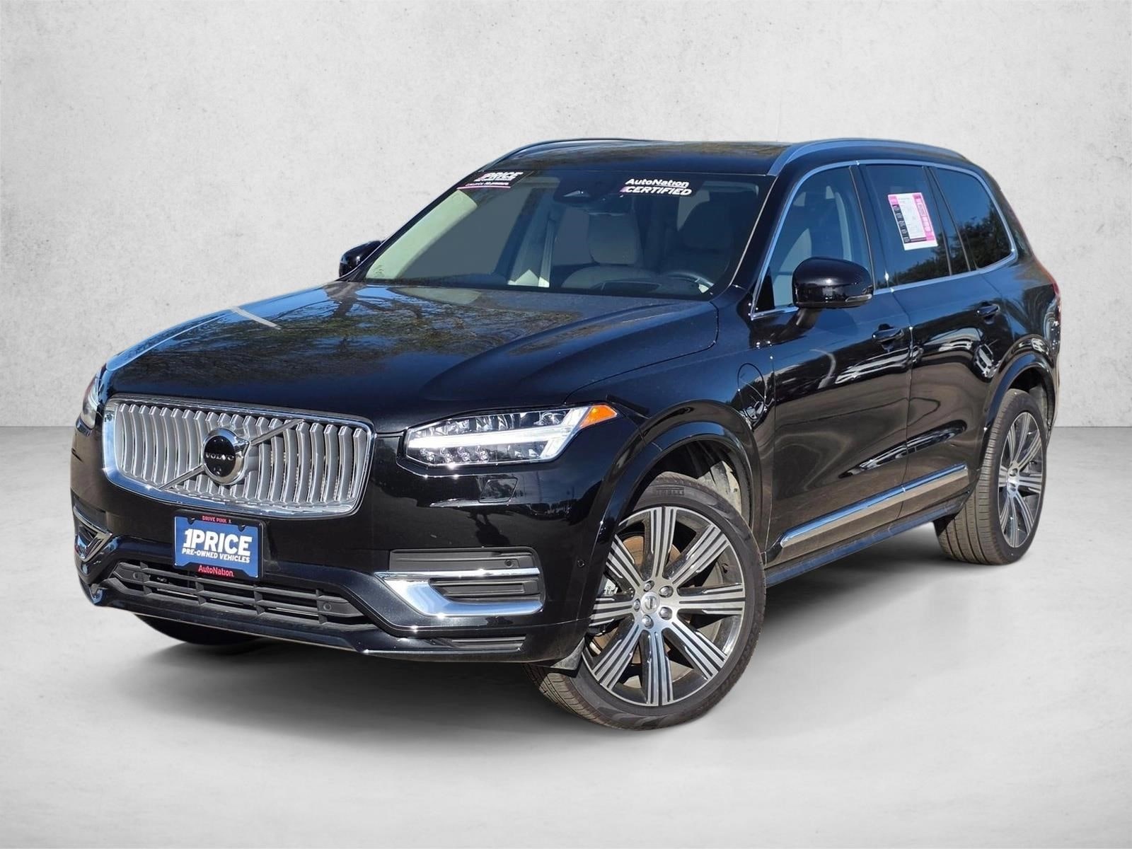 2025 Volvo XC90 Ultra's photo