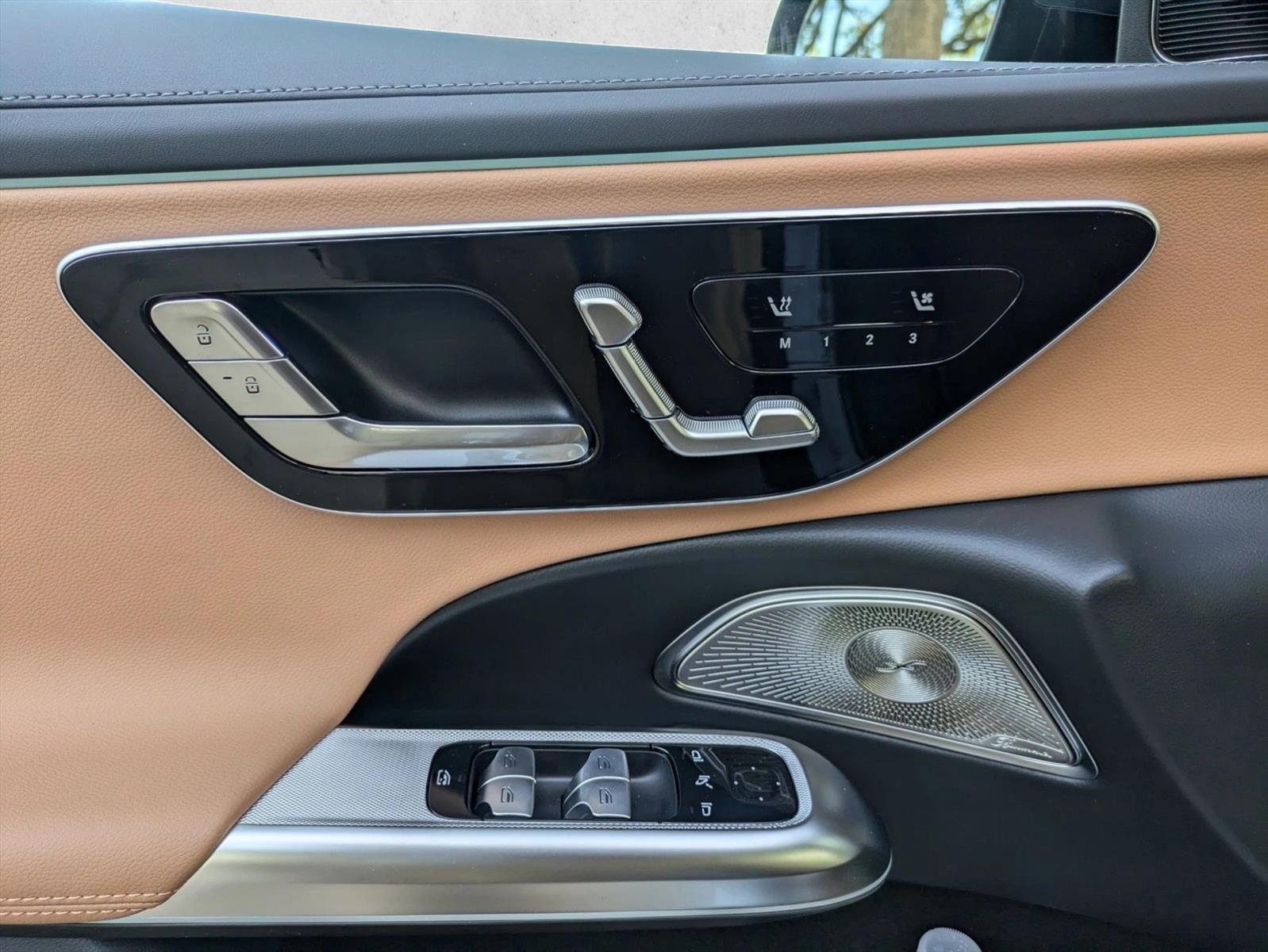 2026 Mercedes Benz E 350 Sedan photo 4