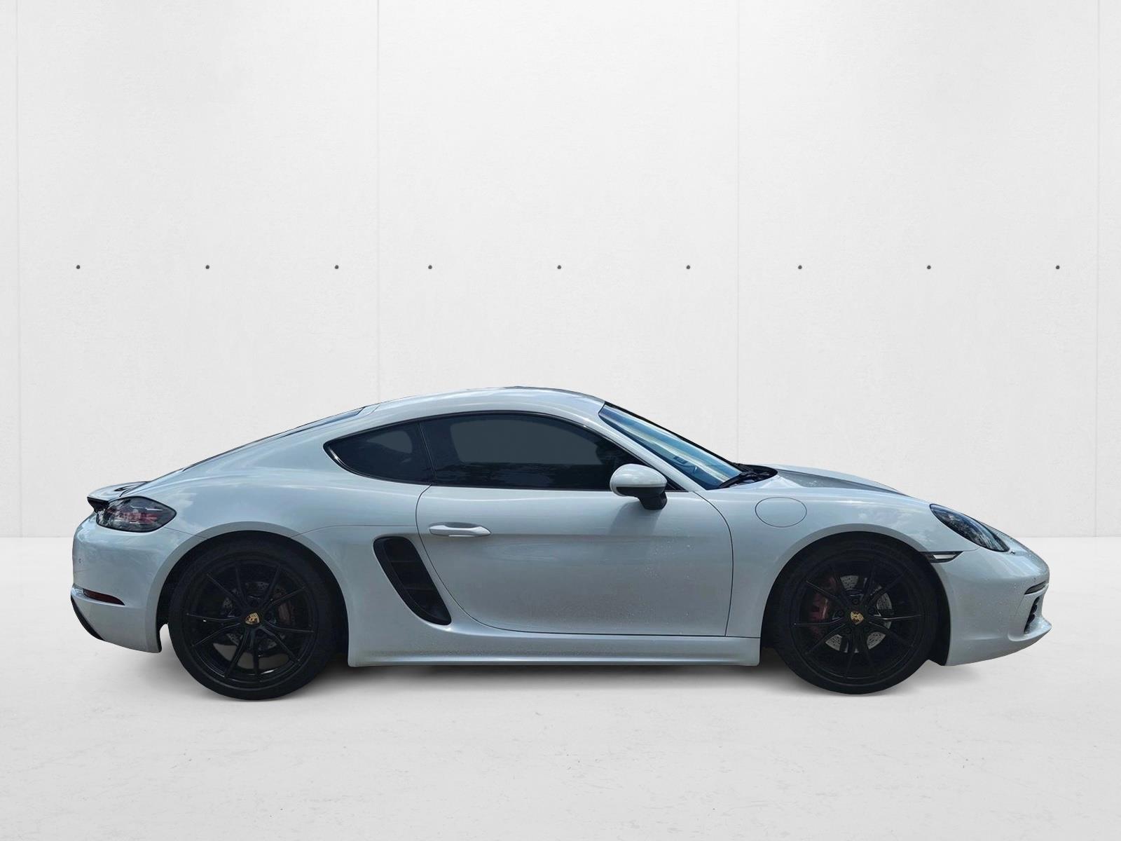 2019 Porsche Cayman S photo 4