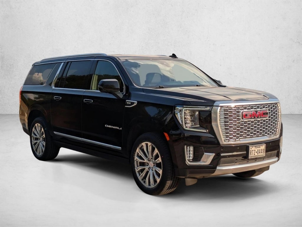 Used 2022 GMC Yukon XL Denali SUV