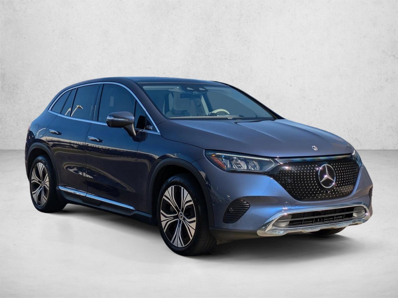 2023 Mercedes Benz EQE SUV 350 4MATIC photo 3