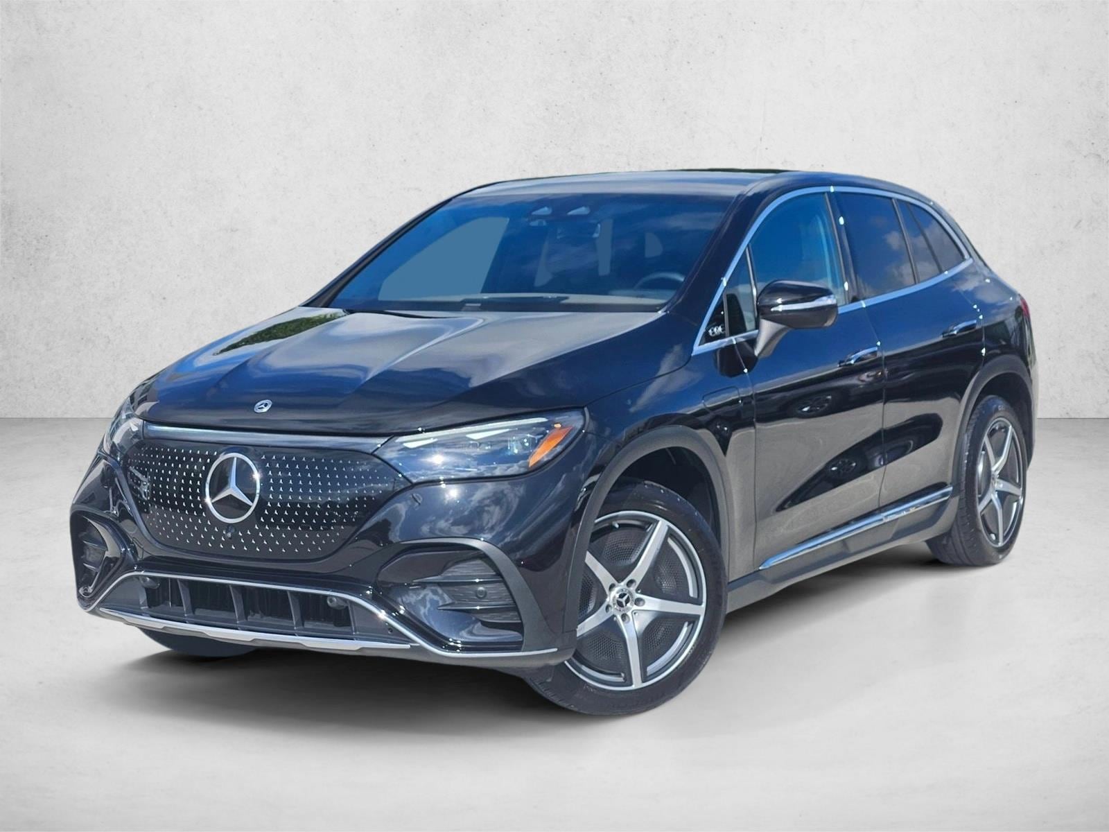 2025 Mercedes-Benz EQE SUV EQE 350 4MATIC's photo
