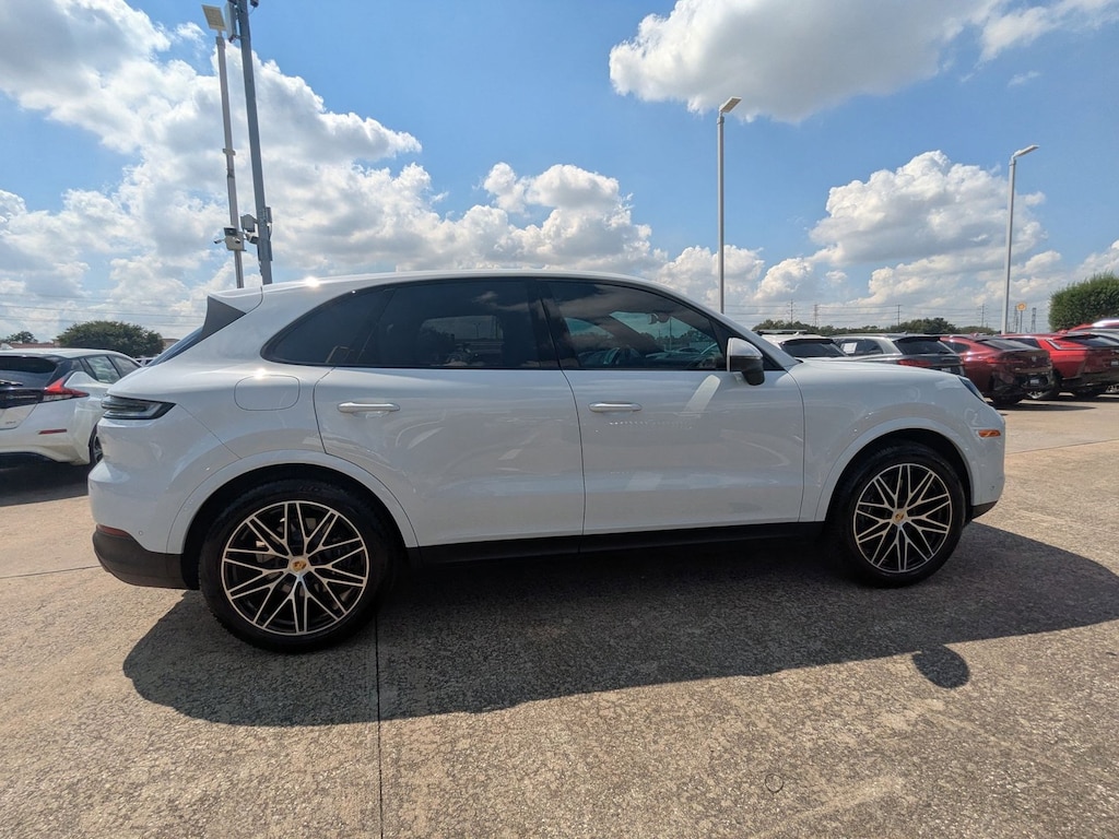 Used 2024 Porsche Cayenne  SUV