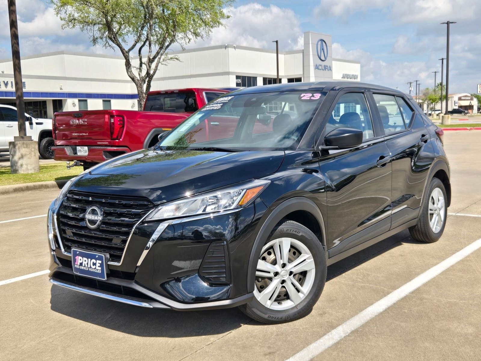 2023 Nissan Kicks S