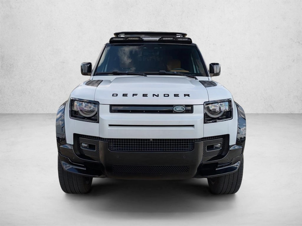 Used 2023 Land Rover Defender 90 V8 SUV