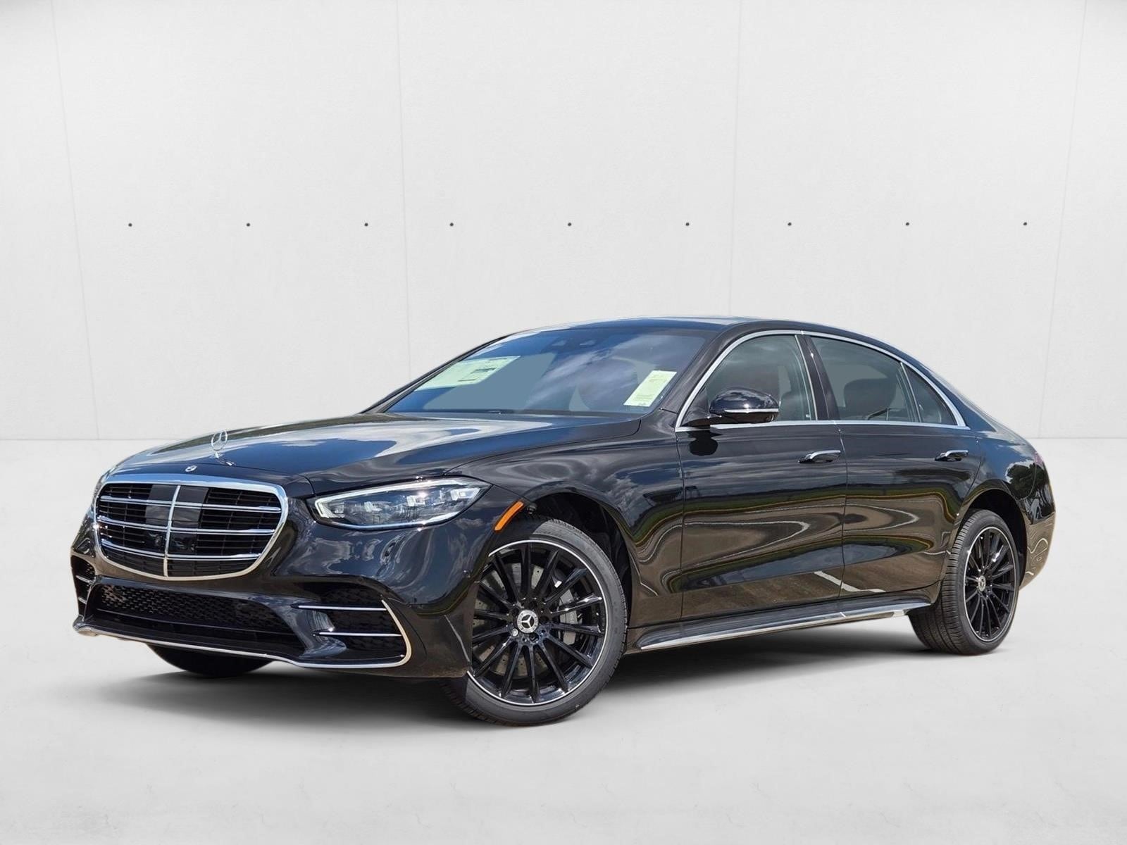 2026 Mercedes-Benz S-Class S 580's photo