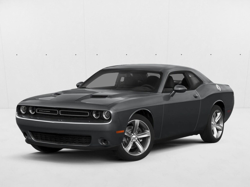 Used 2015 Dodge Challenger SXT Coupe