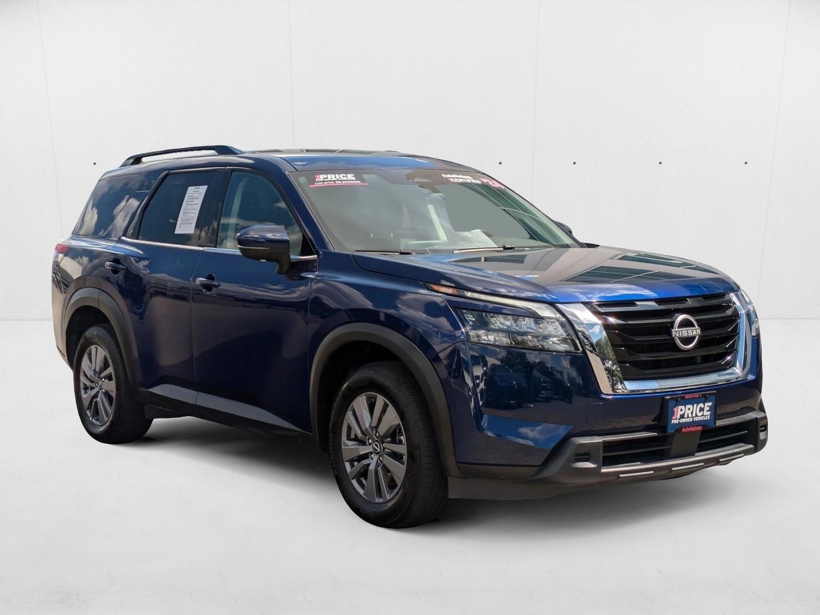 2024 Nissan Pathfinder SV photo 3