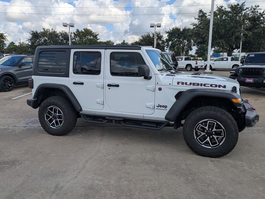 Used 2024 Jeep Wrangler Rubicon SUV