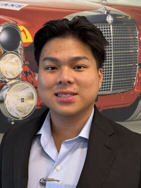 Staff member Tai Truong  from ID_4f3f0ce8a9de