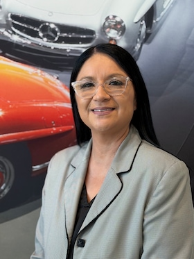 Staff member Melissa Sanchez from ID_061b5257d360