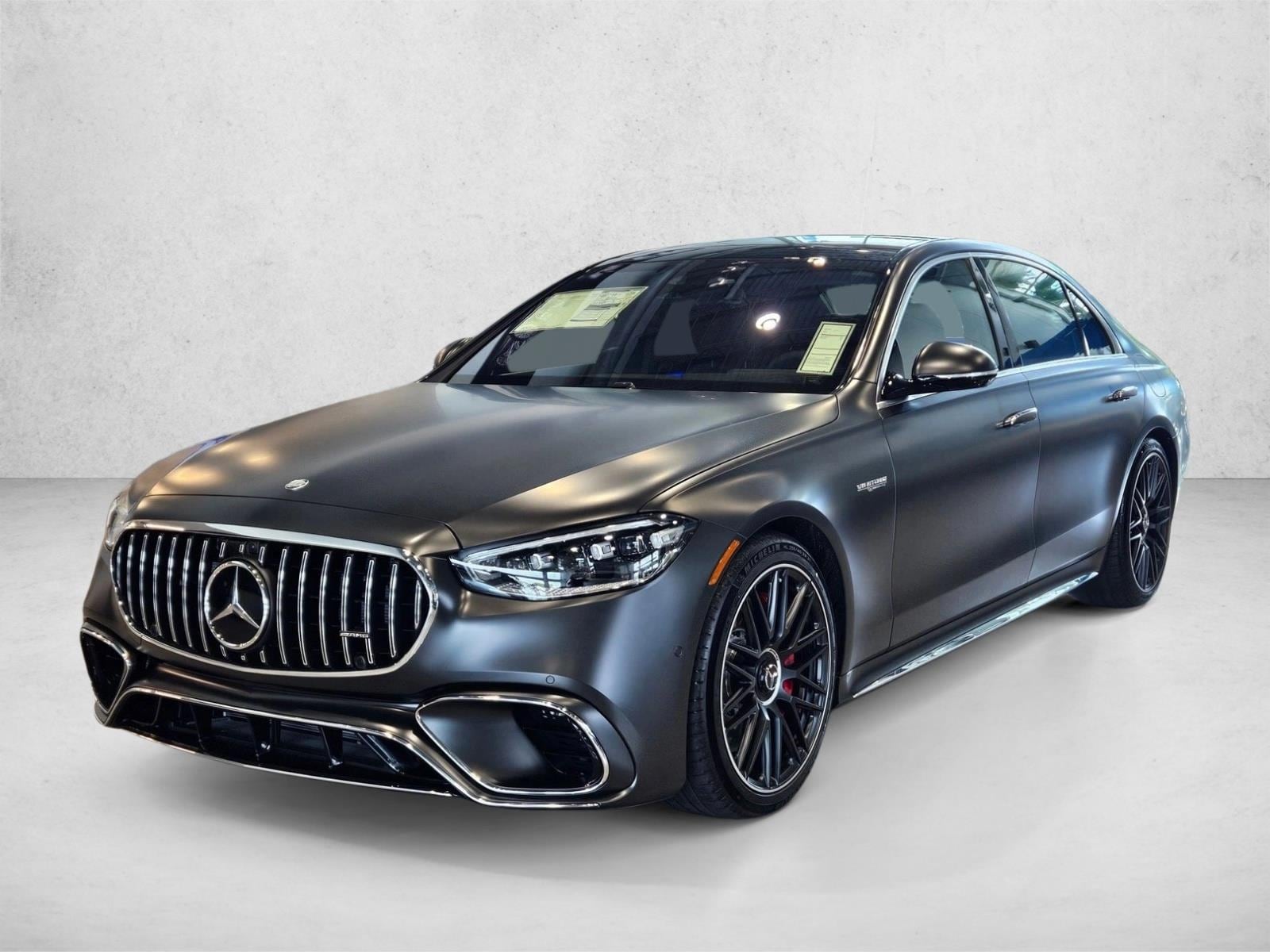2026 Mercedes-Benz S-Class AMG S 63 E-Performance's photo