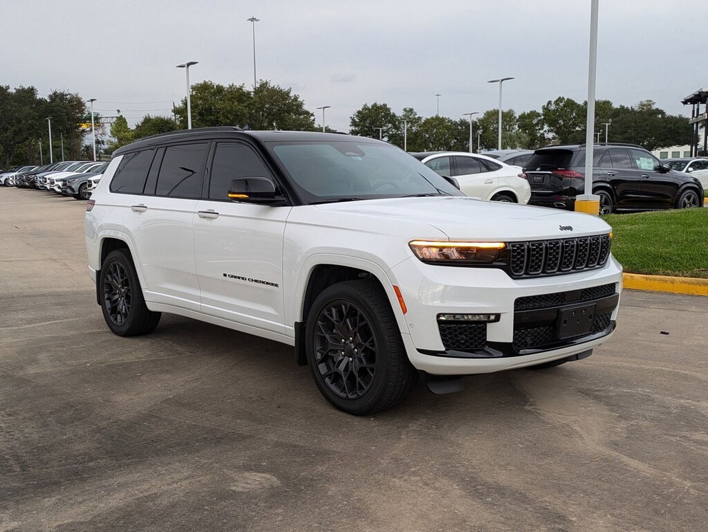 Used 2025 Jeep Grand Cherokee L Summit SUV