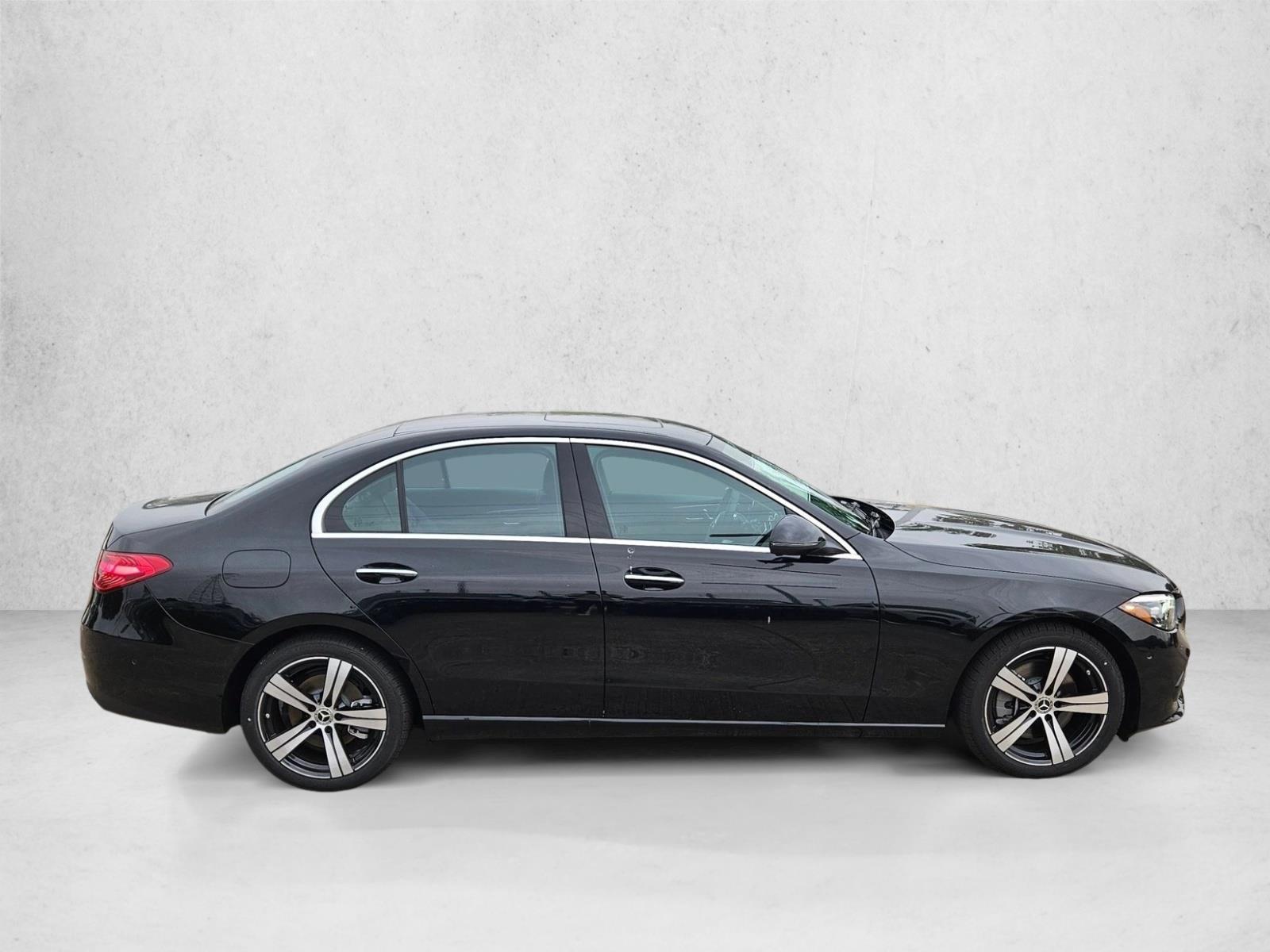2025 Mercedes Benz C 300 Sedan photo 4