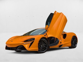 2023 McLaren Artura