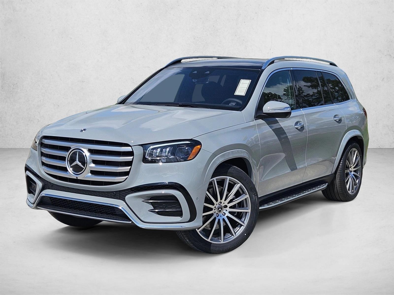 2026 Mercedes-Benz GLS GLS 580 4MATIC's photo