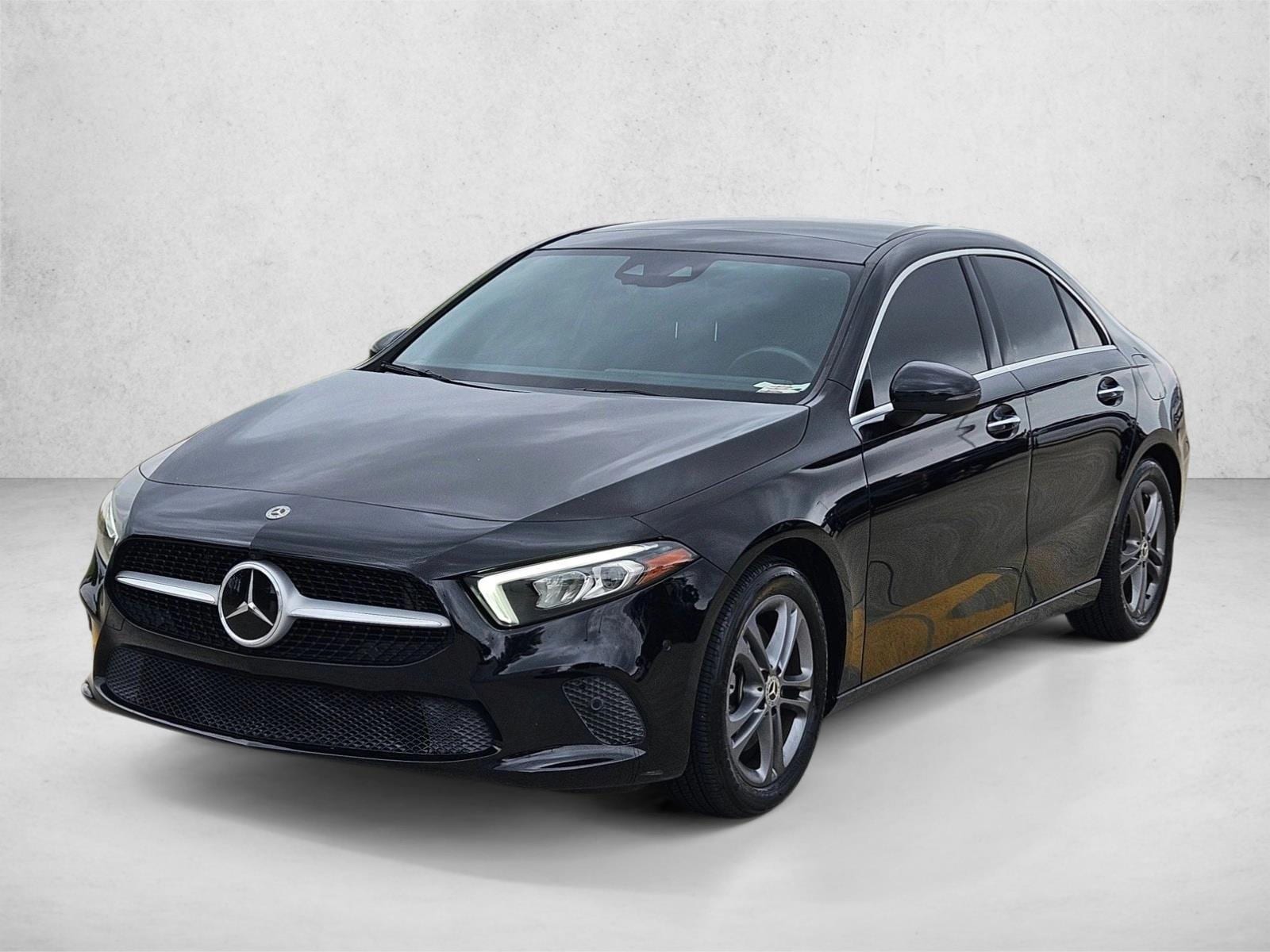 2020 Mercedes-Benz A-Class A220's photo