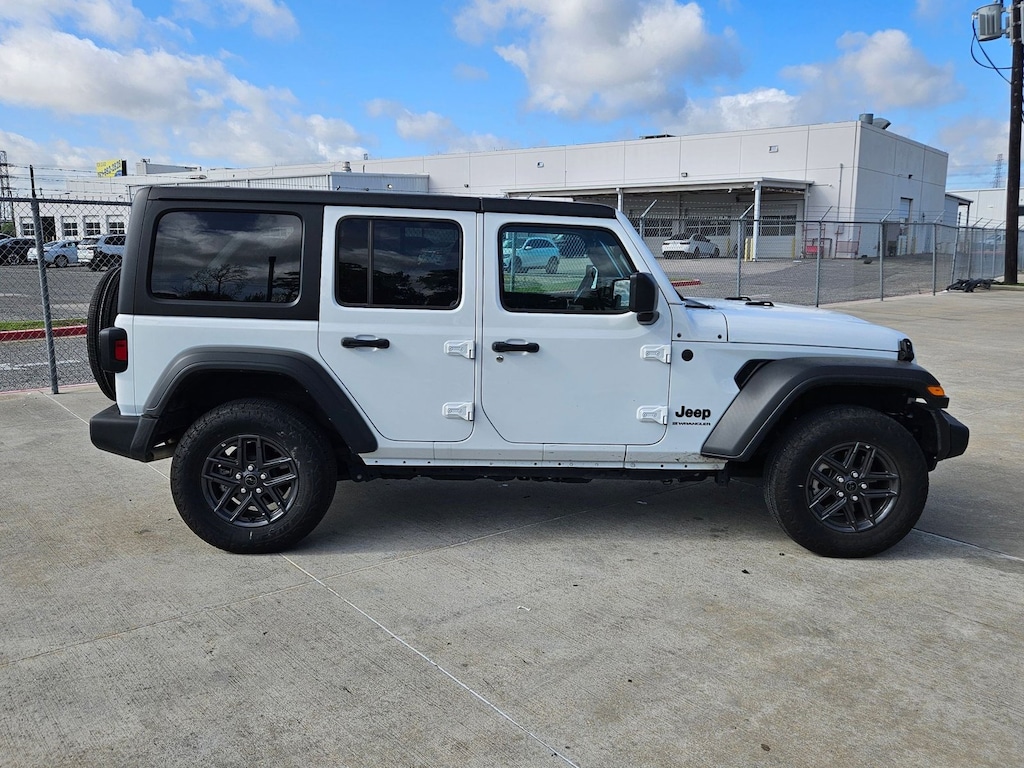 Used 2025 Jeep Wrangler Sport SUV
