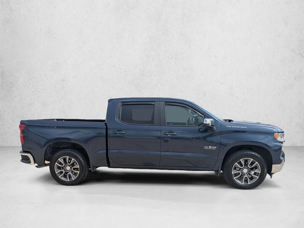 Used 2023 Chevrolet Silverado 1500 LT w/1LT Truck Crew Cab