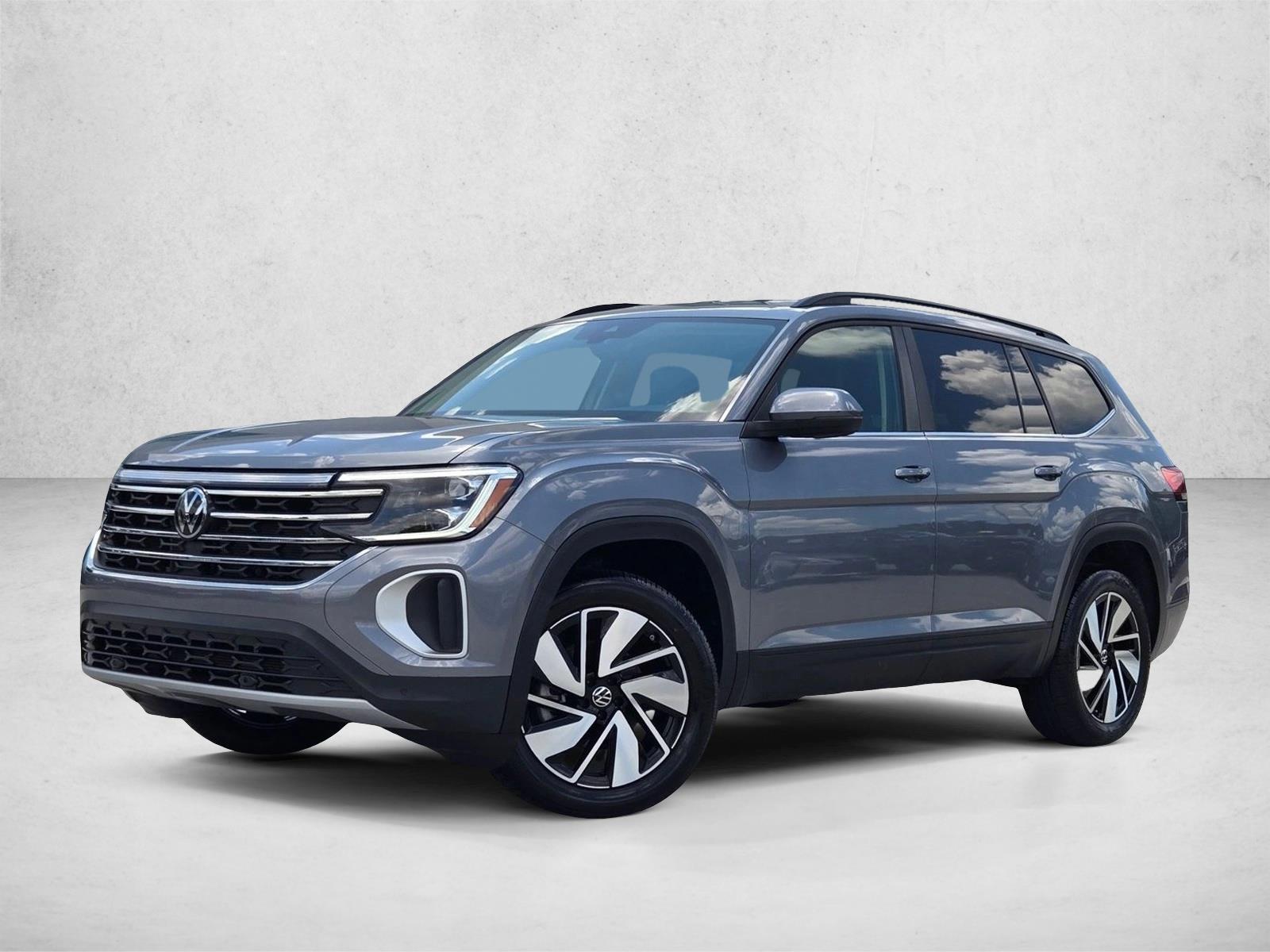 Used 2025 Volkswagen Atlas 2.0T SE w/Technology