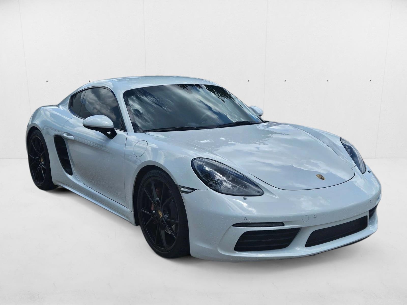 2019 Porsche Cayman S photo 3