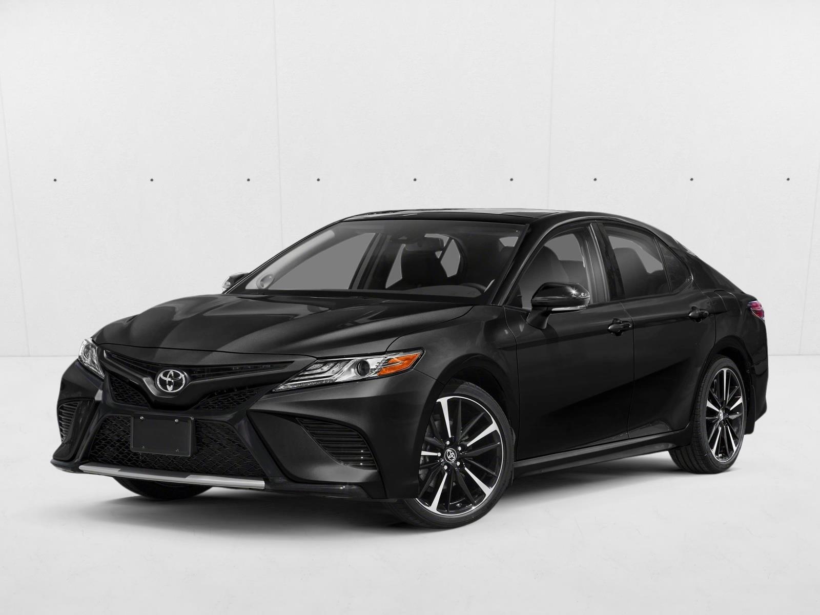 2019 Toyota Camry XSE's photo