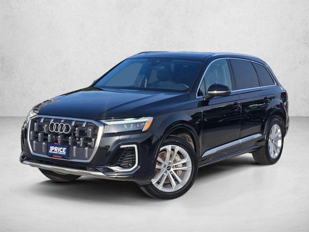 Used 2025 Audi Q7 55 Premium SUV