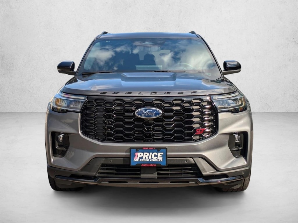 Used 2025 Ford Explorer ST SUV