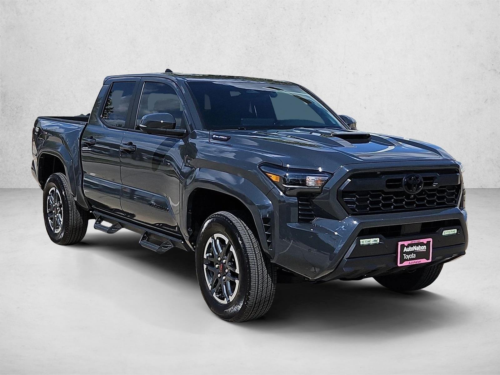 2025 Toyota Tacoma TRD Sport photo 4