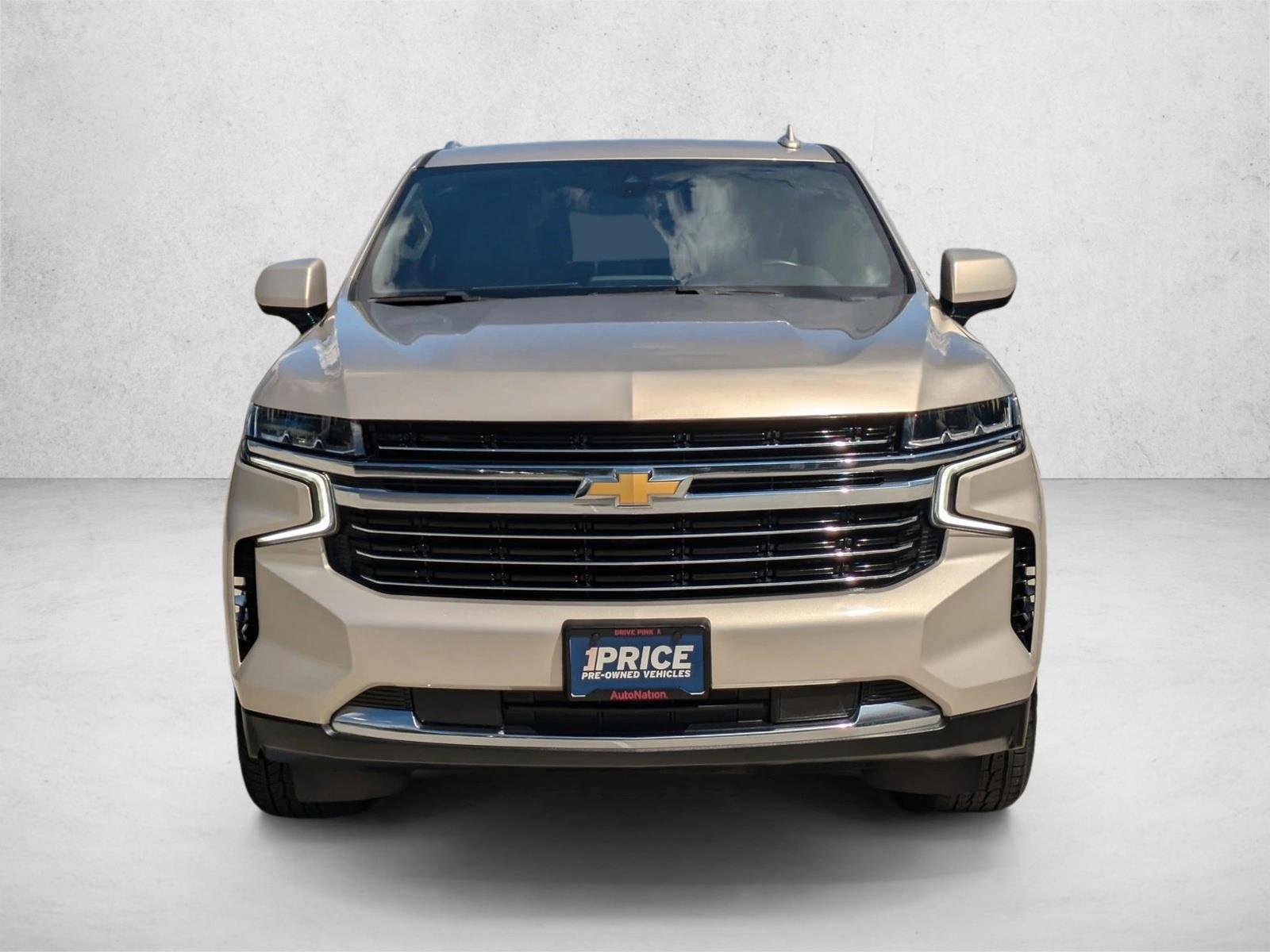 2021 Chevrolet Tahoe LT photo 2