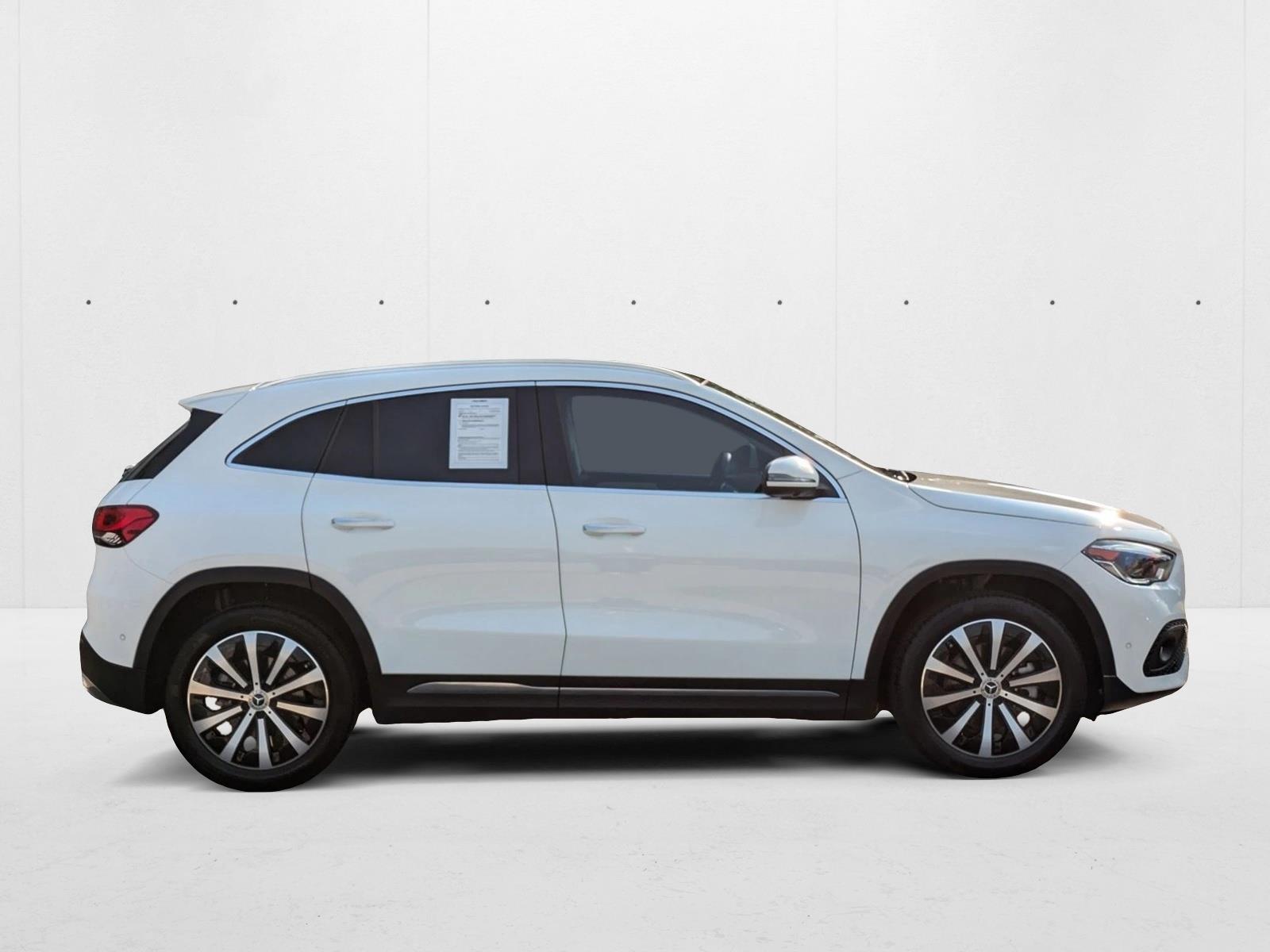 2023 Mercedes Benz GLA 250 photo 2
