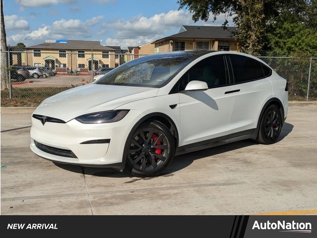 2023 Tesla Model X Plaid's photo