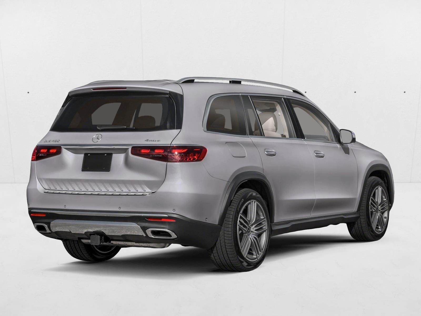 2026 Mercedes Benz GLS 450 4MATIC photo 2