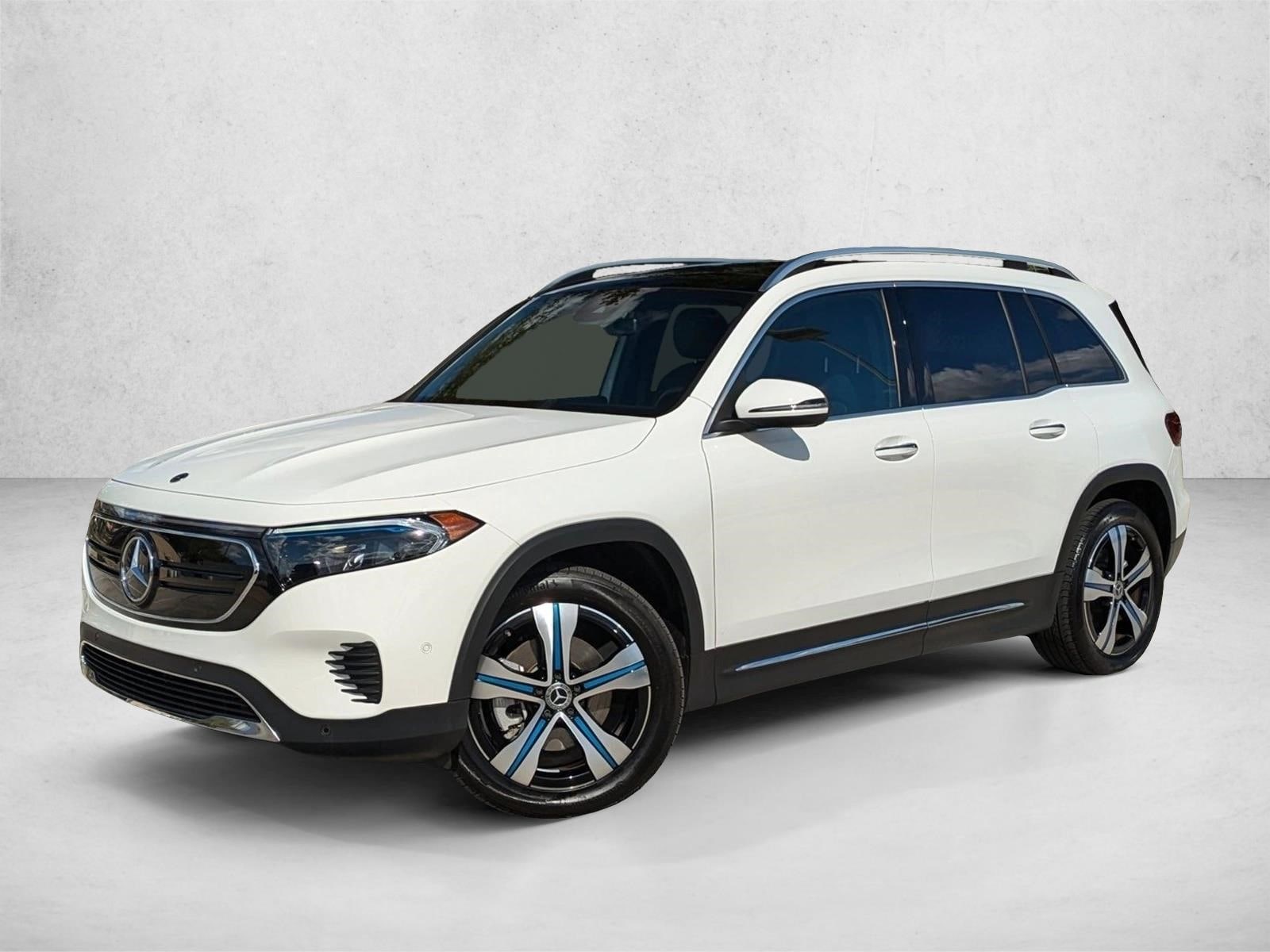 2023 Mercedes-Benz EQB Base's photo