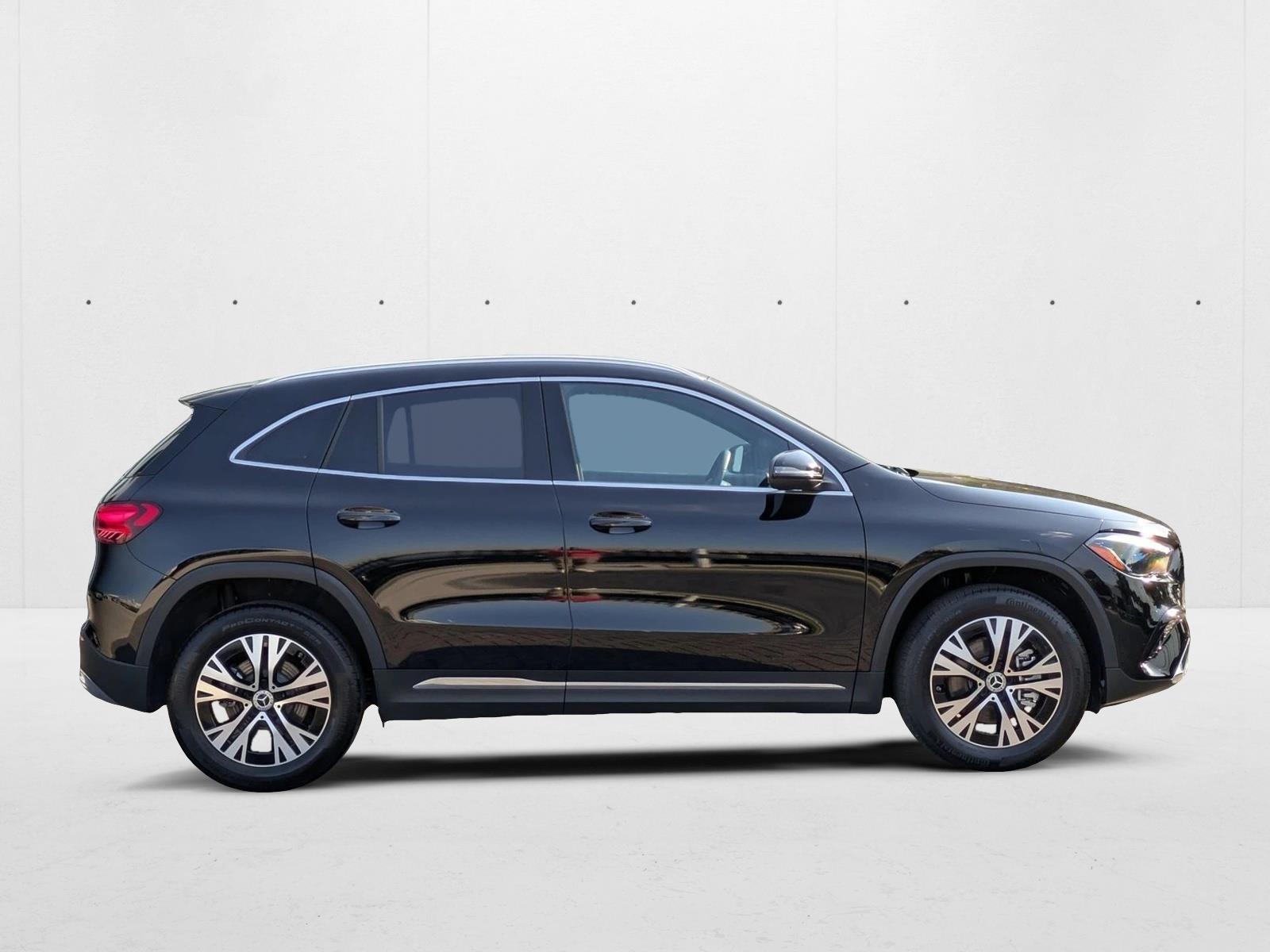 2025 Mercedes Benz GLA 250 photo 4