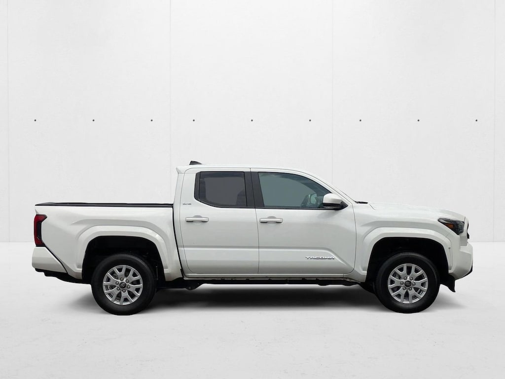 Used 2024 Toyota Tacoma SR5 Truck Double Cab