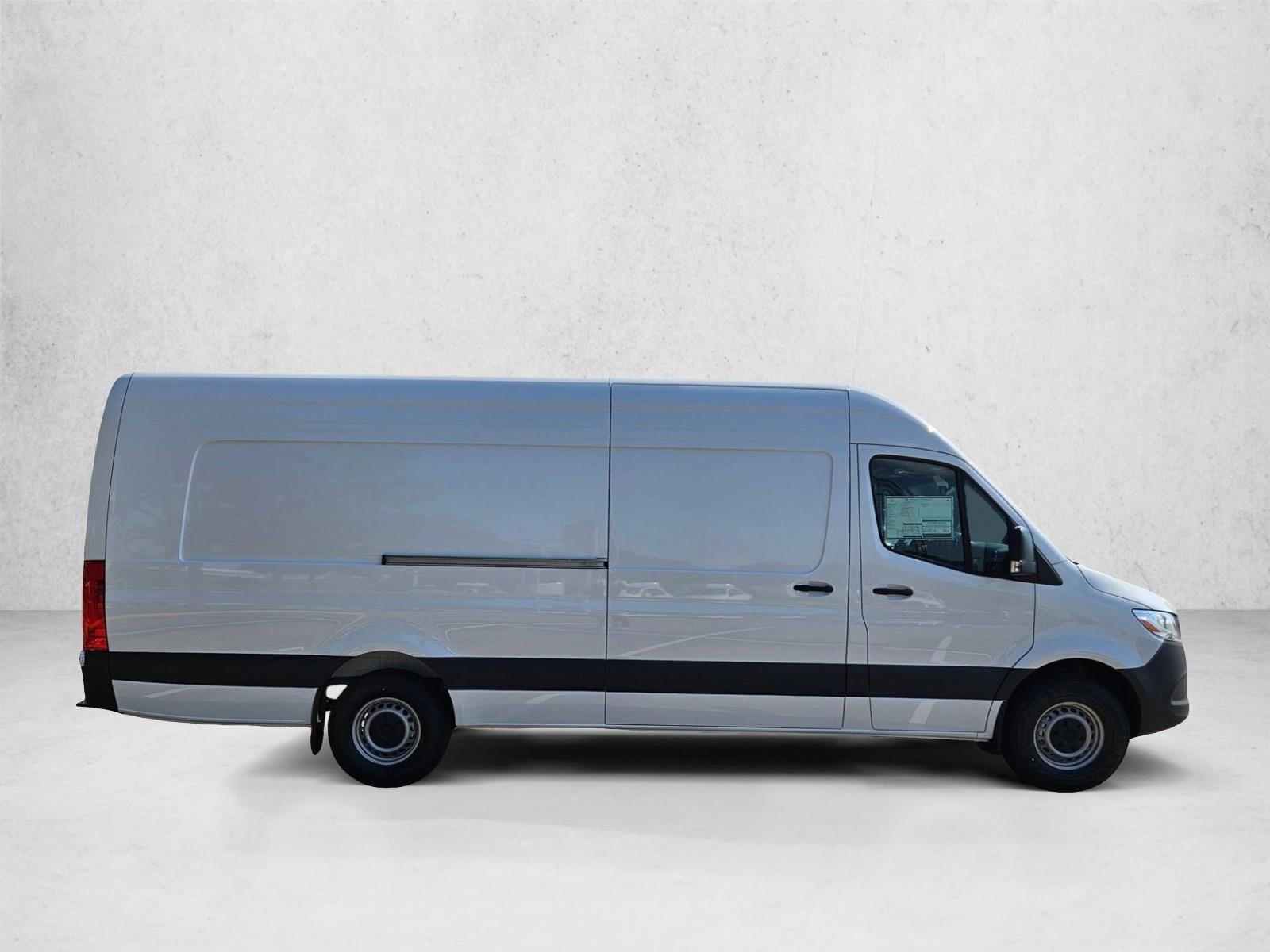 2026 Mercedes-Benz Sprinter Cargo Van Base - Photo 7