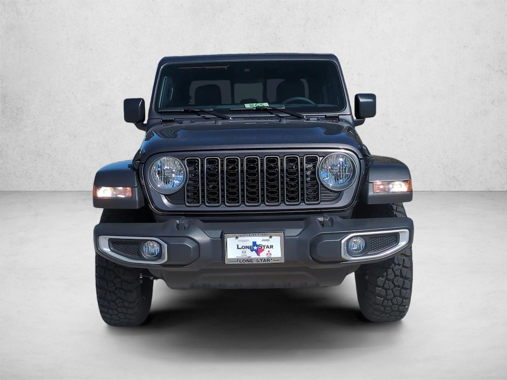 Used 2025 Jeep Gladiator Sport Truck Crew Cab