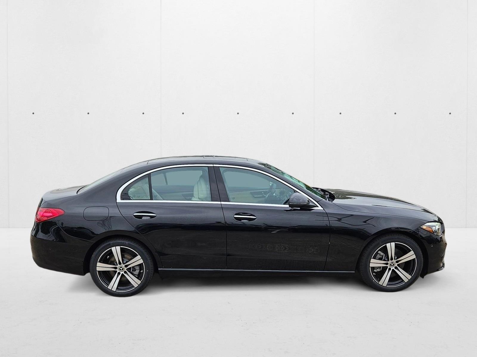 2025 Mercedes Benz C 300 photo 4