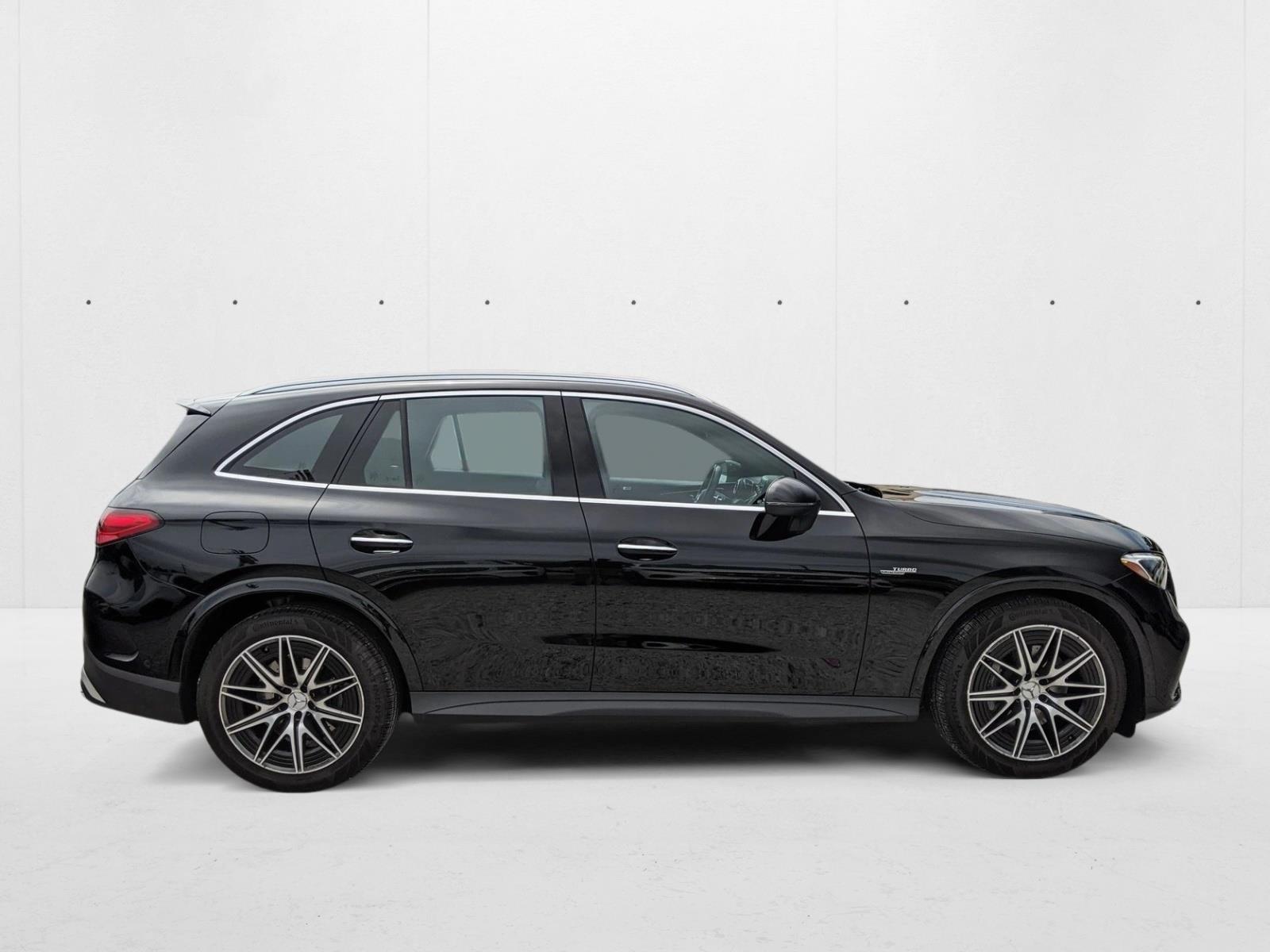 2025 Mercedes Benz GLC 4MATIC AMG 43 photo 3