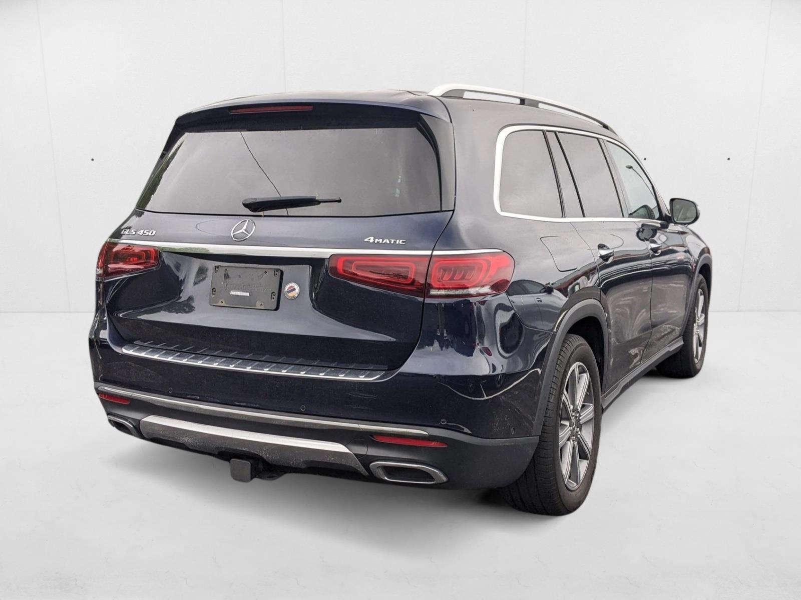 2022 Mercedes Benz GLS 450 4MATIC photo 4