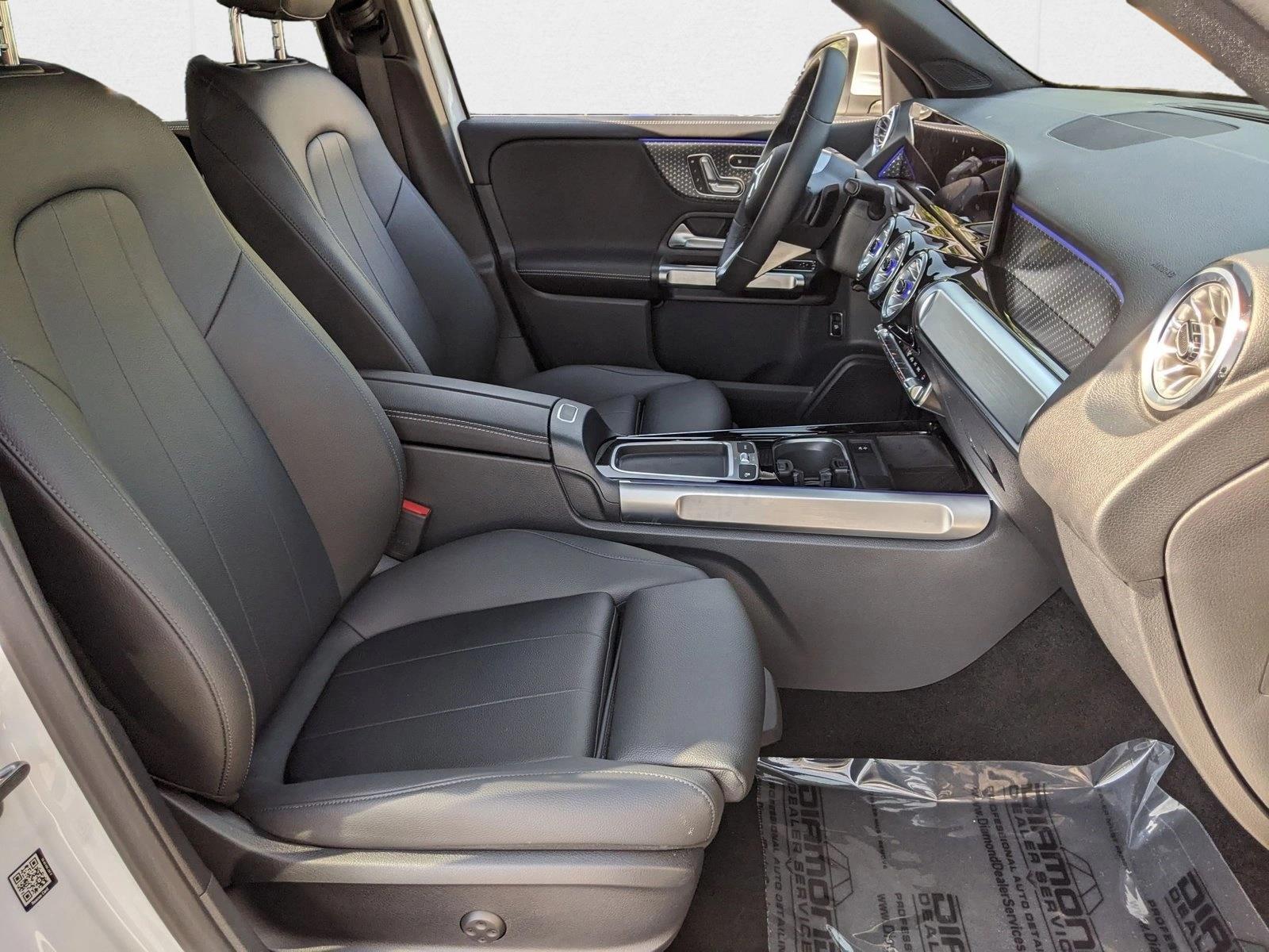 2025 Mercedes-Benz GLB Base - Photo 24